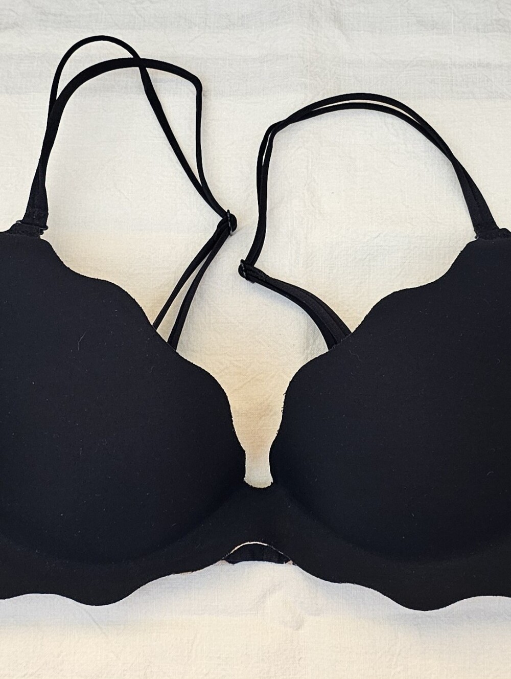 Victoria's Secret Push-up Without Padding Bra. Size 34B.